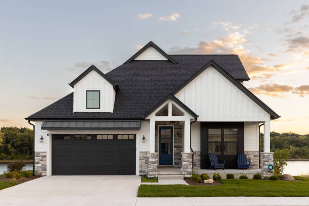 Best Commercial Roofing Services  in Grand Mound, WA